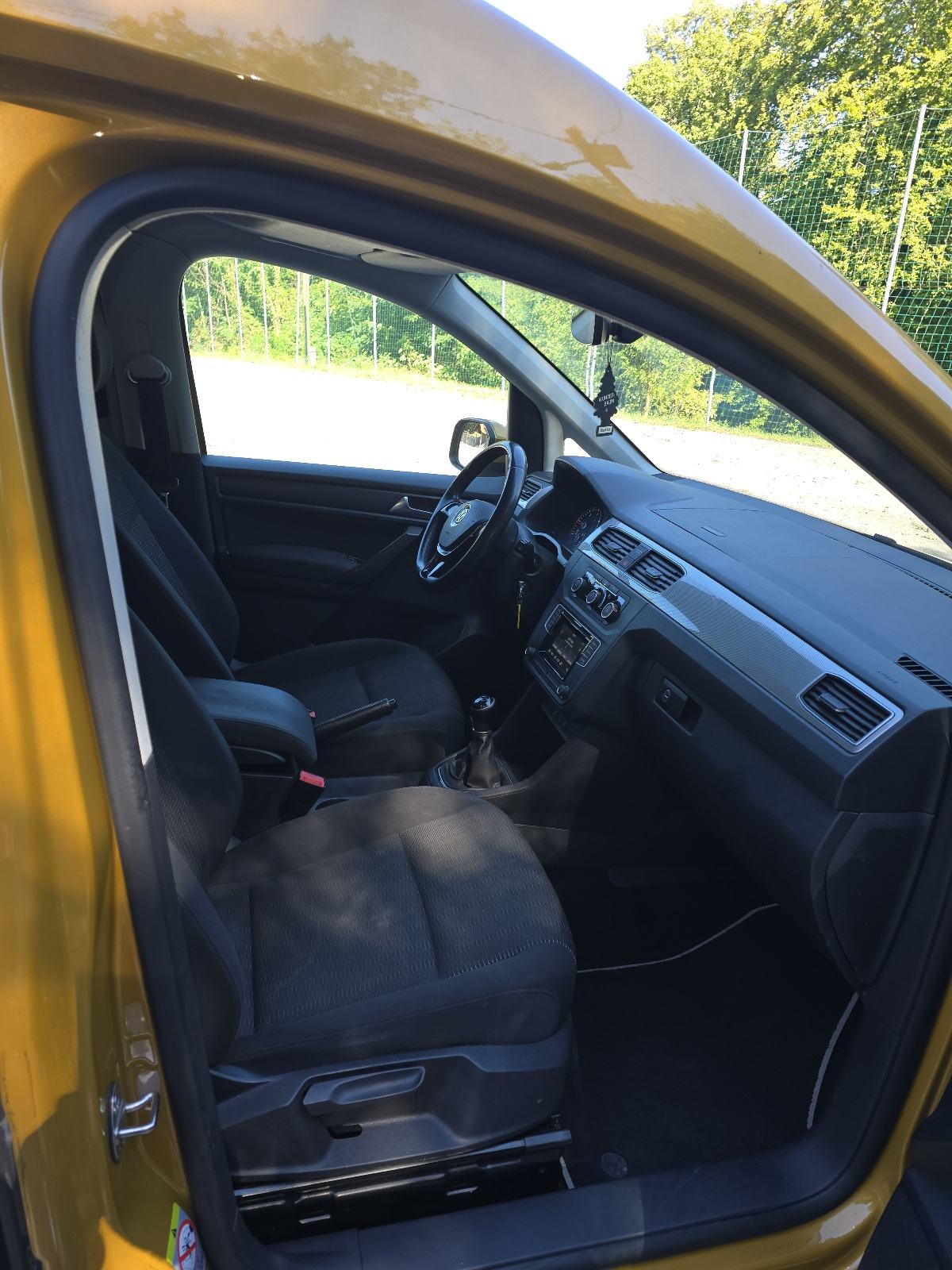 VW Caddy 2,0 TDI, fotografija 14