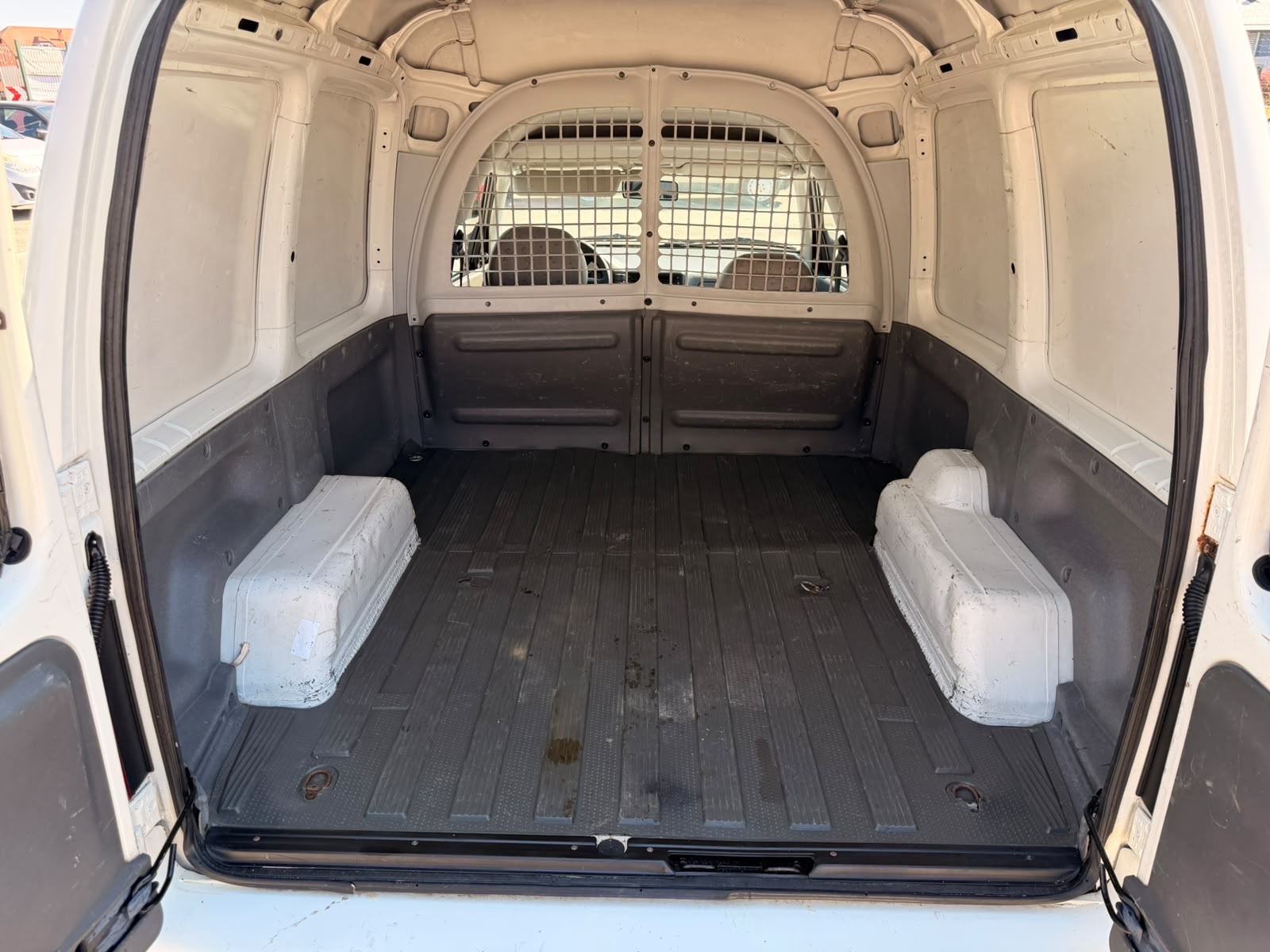 VW Caddy Kombi 1,9 SDI ZDRAV KO DREN REG GODINU DANA AUTO ODLICAN, fotografija 14
