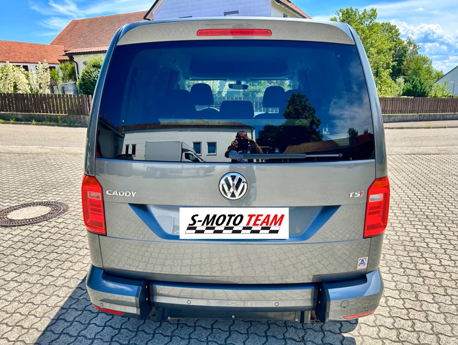 VW Caddy PRILAGOĐEN ZA INVALIDE S UTOVARNOM RAMPOM, fotografija 15