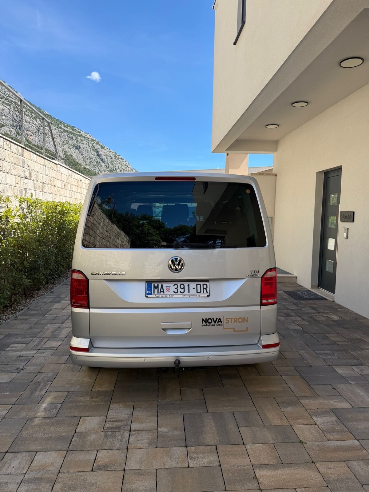 Caravelle T6 u odličnom stanju. Cijena je s PDV-om. Euro 6, fotografija 4