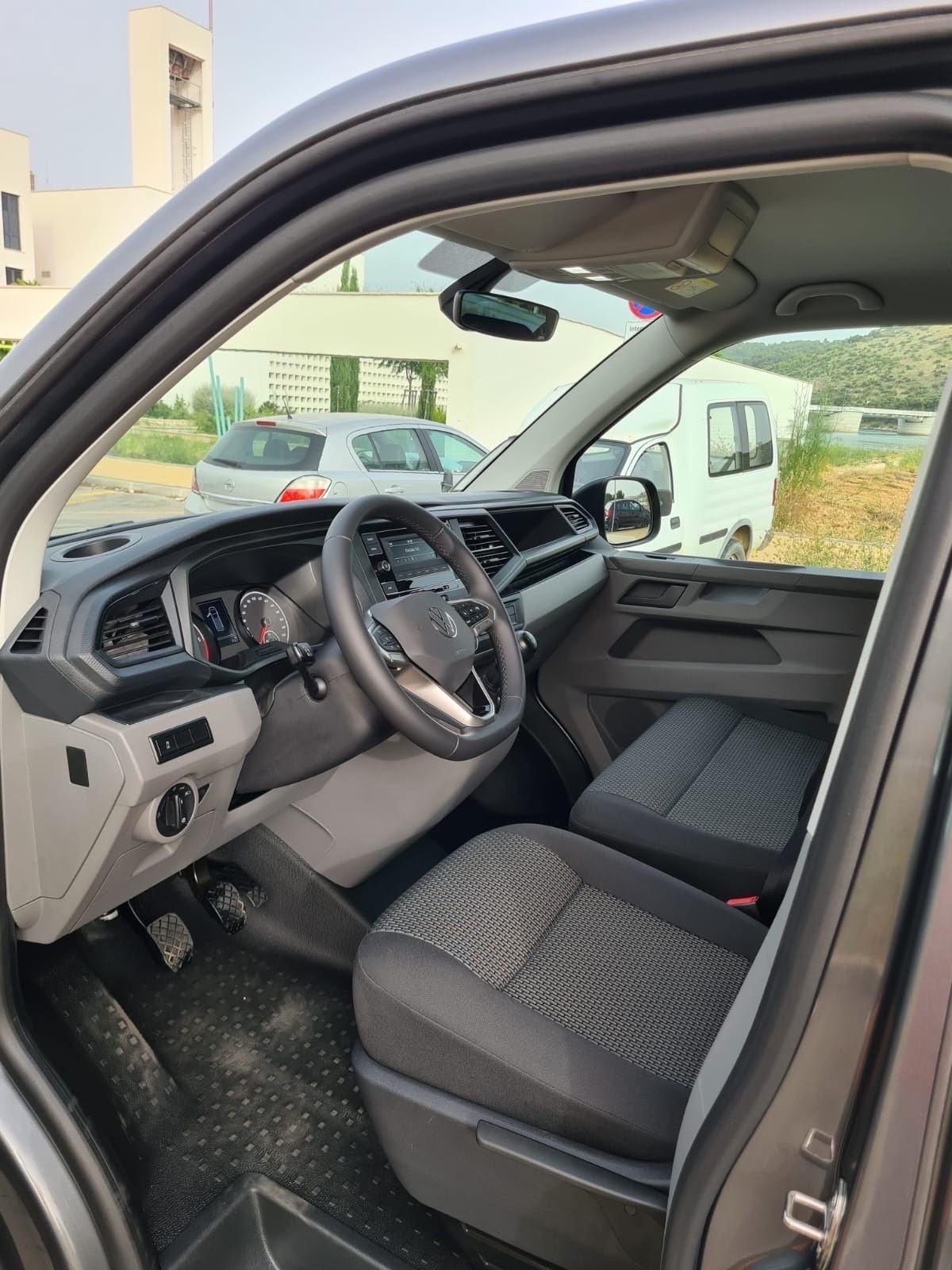 VW Caravelle 2,0 TDI, fotografija 8