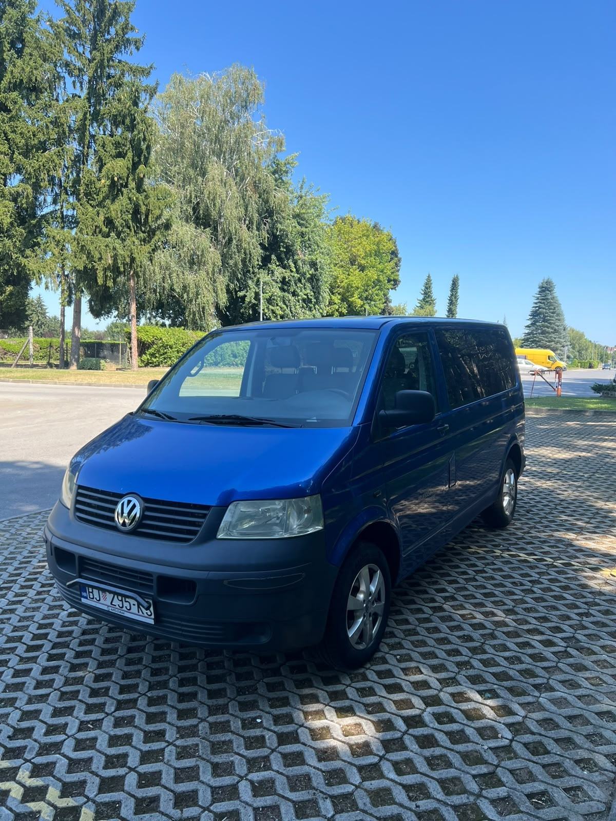 VW Caravelle 2,5 TDI 8+1 putnika, fotografija 6