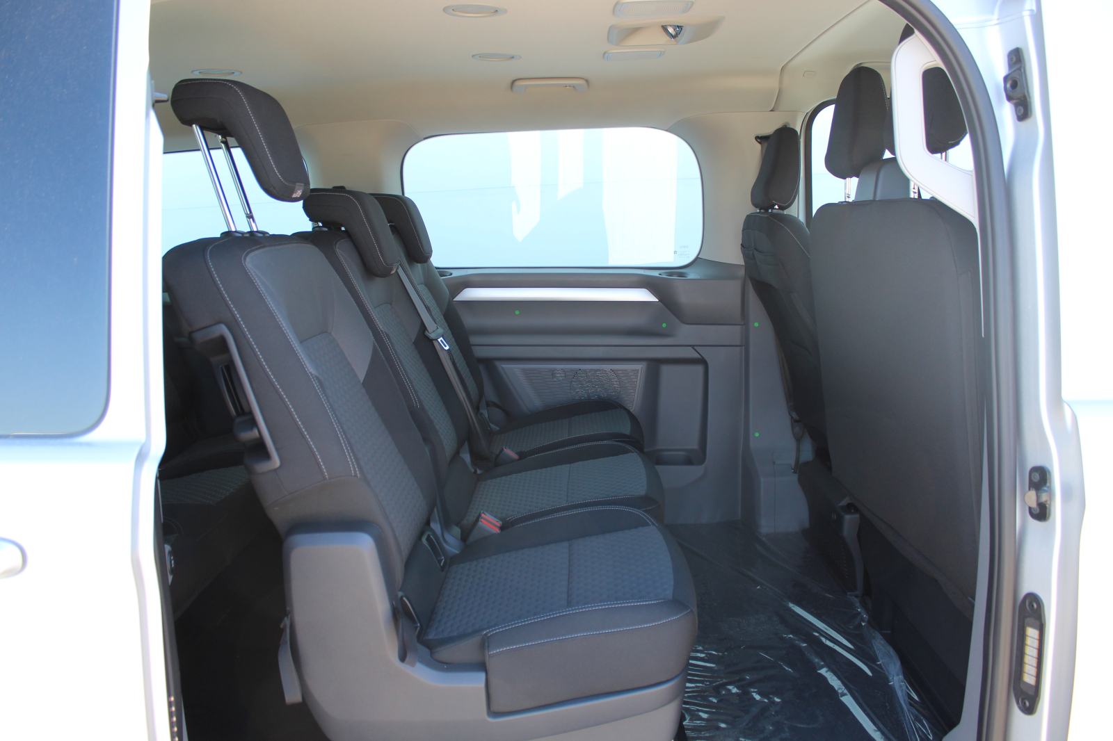 VW CARAVELLE LIFE L2 2.0 TDI, fotografija 12