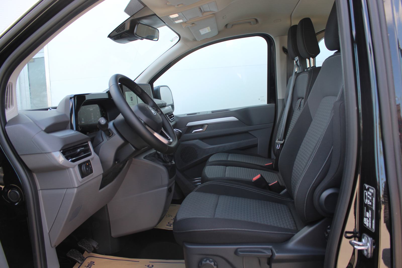 VW CARAVELLE LIFE L2 2.0 TDI, fotografija 8