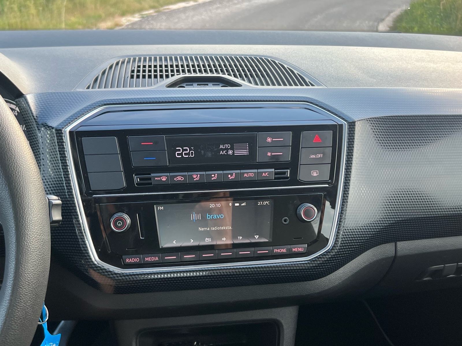 VW E UP 36,6 kW, CCS, domet 280 km, fotografija 7