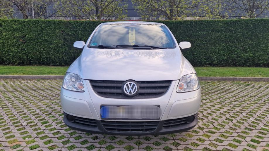 VW Fox 1.2 Benzin - Klima - Mali potrošač - Prvi vlasnik, pogled izvana - slika 2