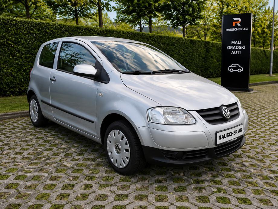 VW Fox 1.2 Benzin - Klima - Mali potrošač - Prvi vlasnik, pogled izvana - slika 3