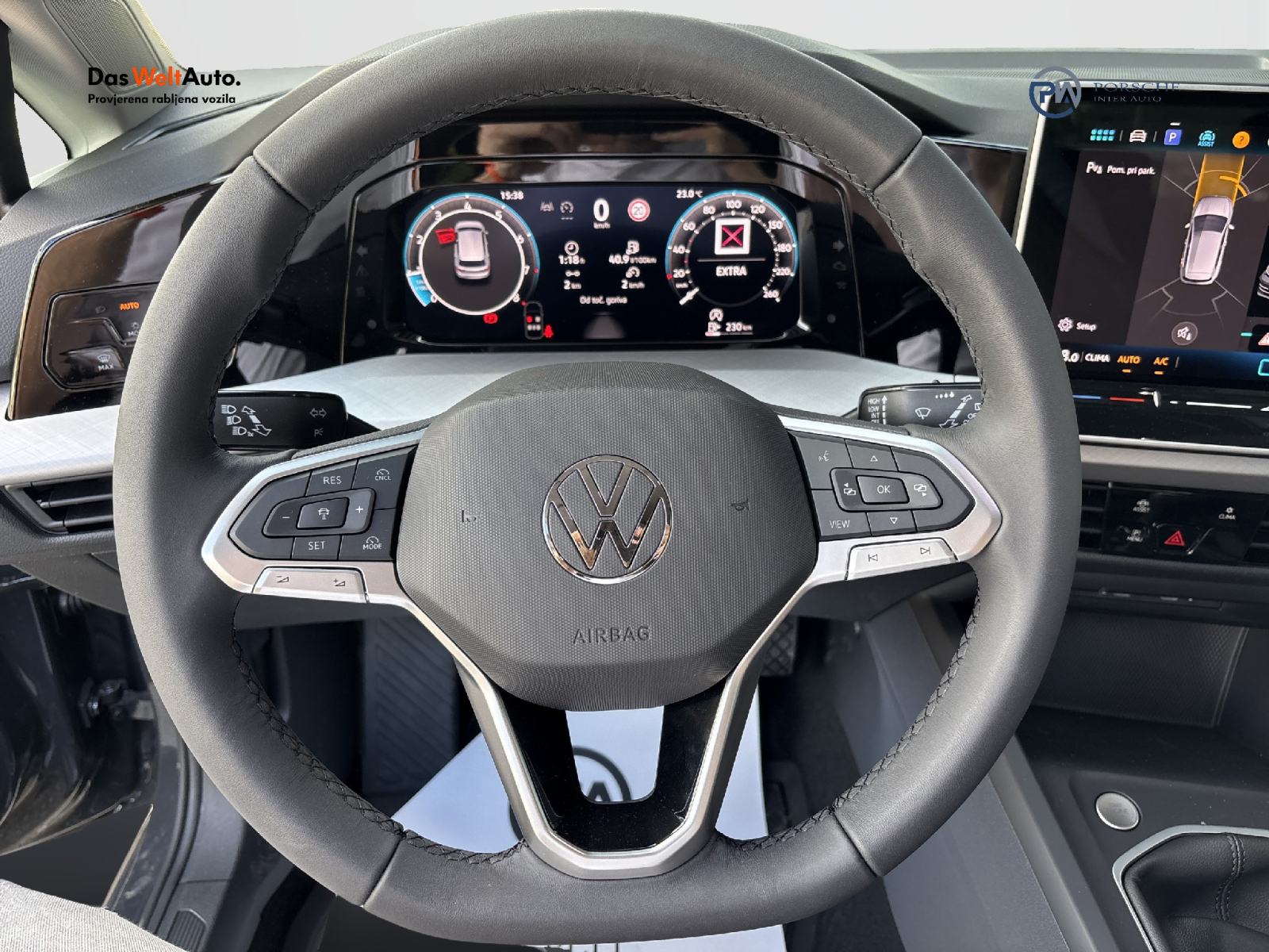 VW Golf 1.5 TSI, fotografija 14