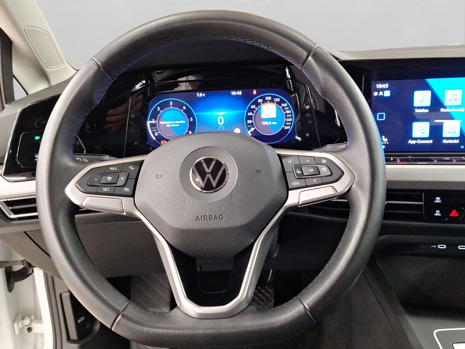 VW Golf 2.0 TDI DSG Life, fotografija 12