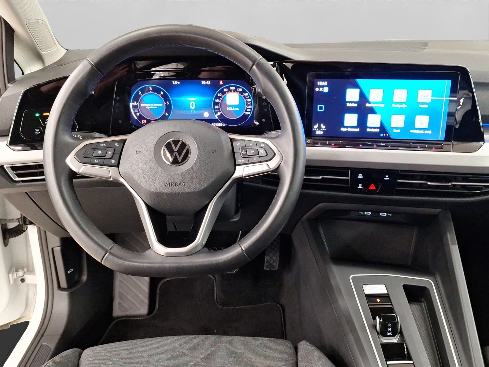 VW Golf 2.0 TDI DSG Life, fotografija 11