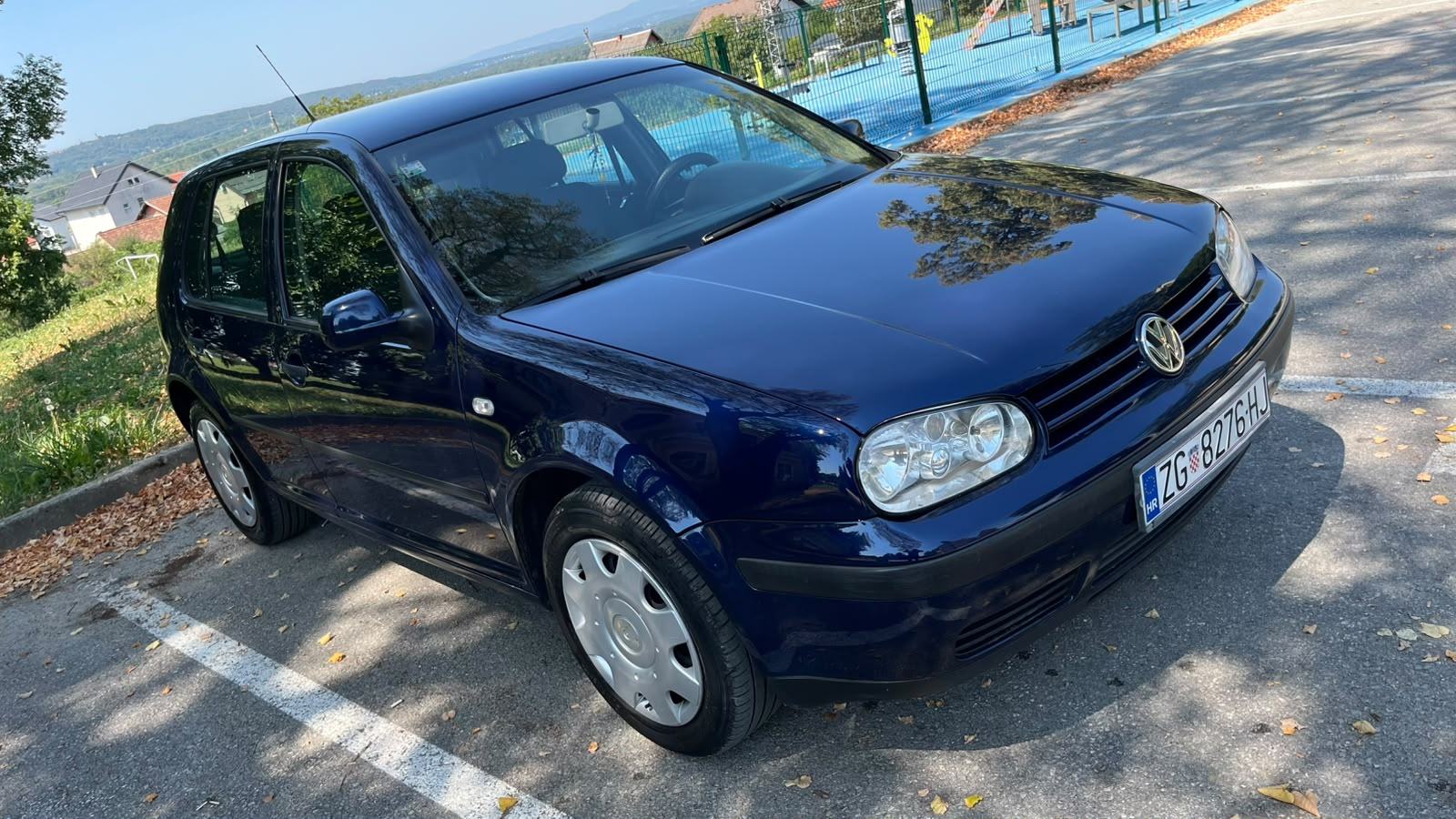 VW Golf 4 1,9 SDI 2003 god reg 4/2027 može na kreditne kartice do 36, fotografija 6