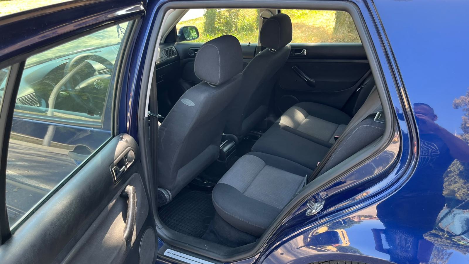 VW Golf 4 1,9 SDI 2003 god reg 4/2027 može na kreditne kartice do 36, fotografija 10