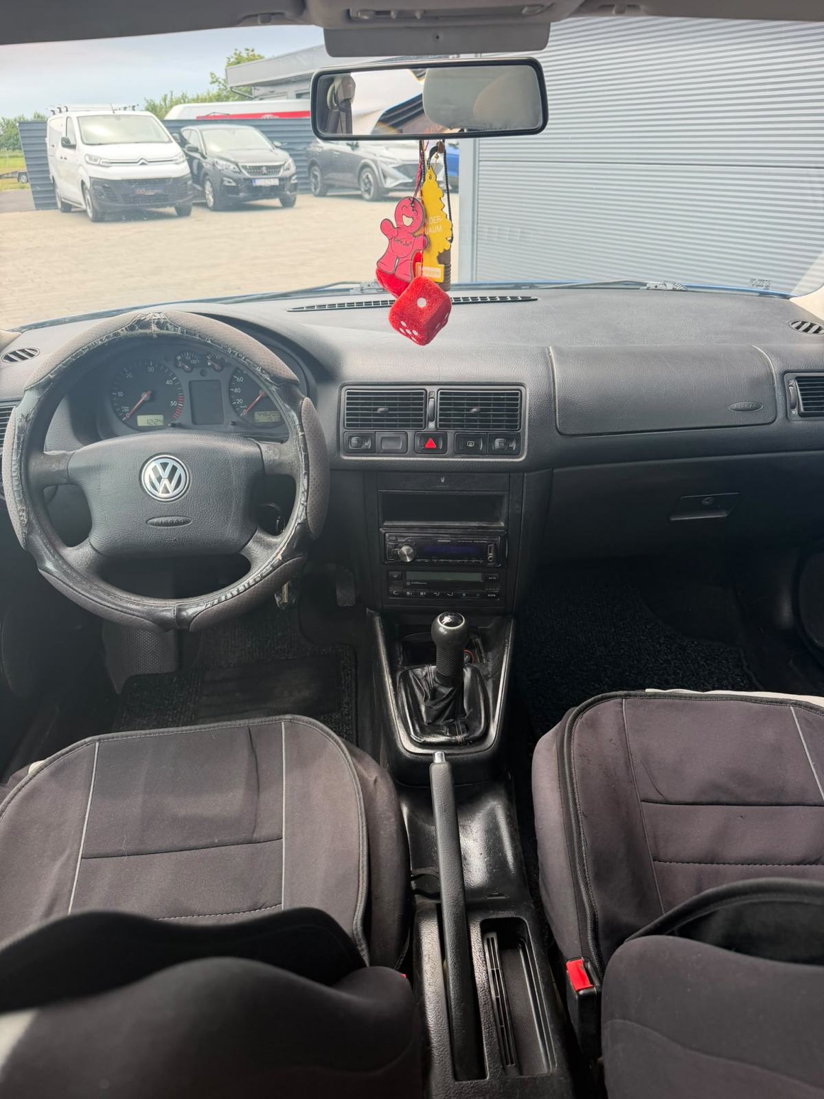 VW Golf 4 1.9 TDI - REGISTRIRAN - 650,00 EUR, fotografija 12