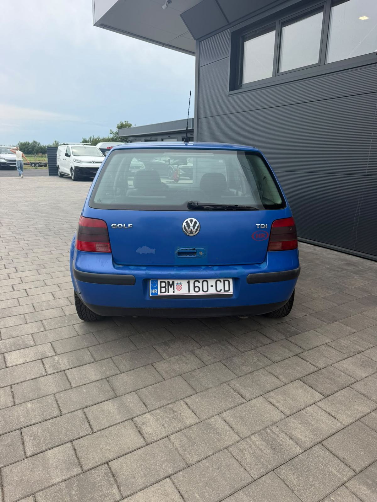 VW Golf 4 1.9 TDI - REGISTRIRAN - 650,00 EUR, fotografija 4