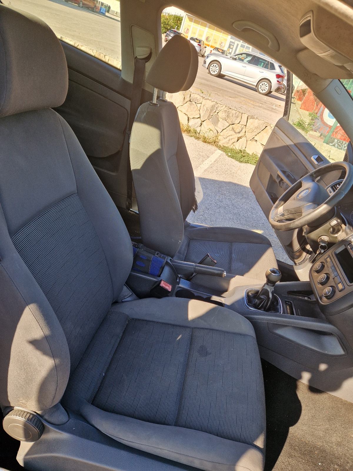 VW Golf 5 1,6, fotografija 6