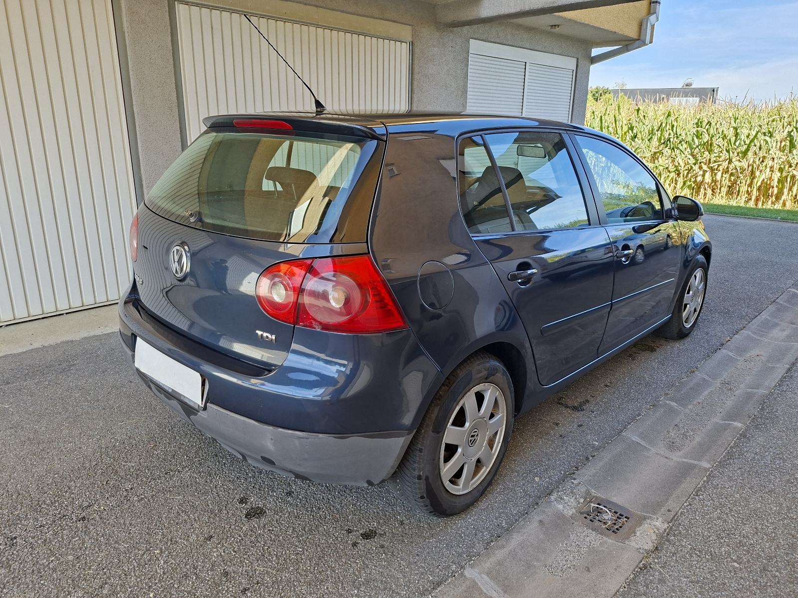 Golf 5 1.9tdi 77kw top stanje bez ulaganja, fotografija 19