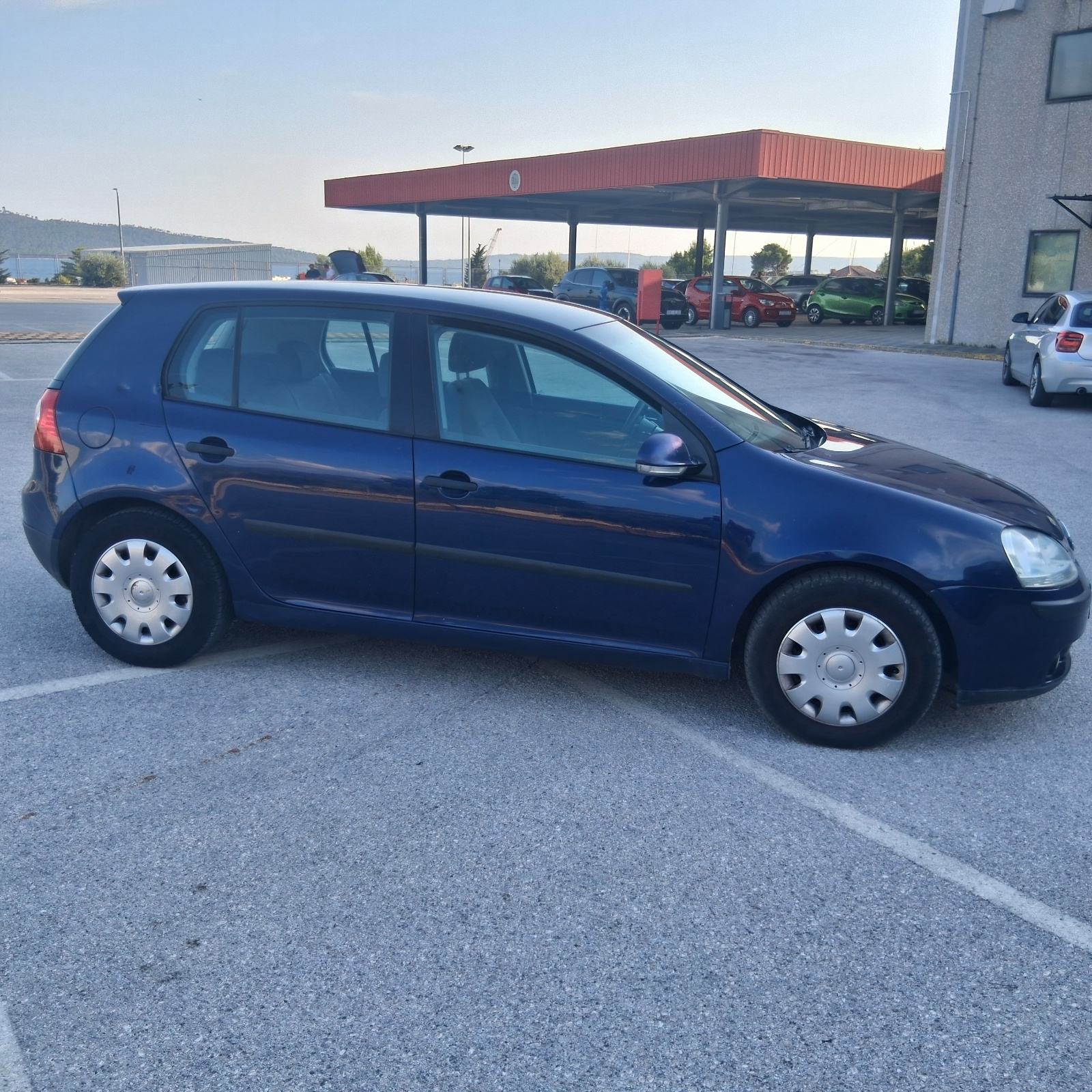 VW Golf 5 1,9 TDI - REGISTRIRAN CILU GODINU 8/2027go- 277.000km, fotografija 4