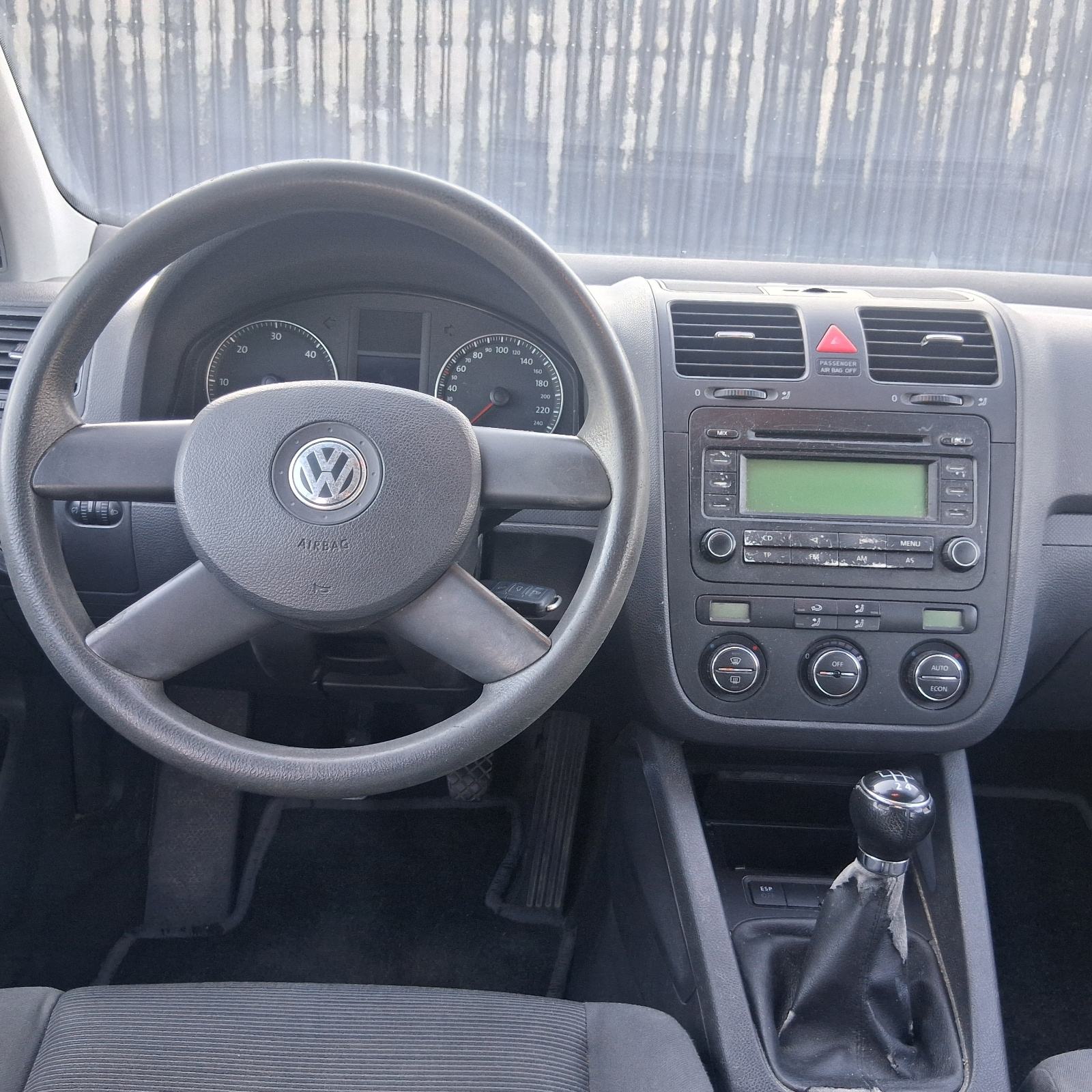 VW Golf 5 1,9 TDI - REGISTRIRAN CILU GODINU 8/2027go- 277.000km, fotografija 10