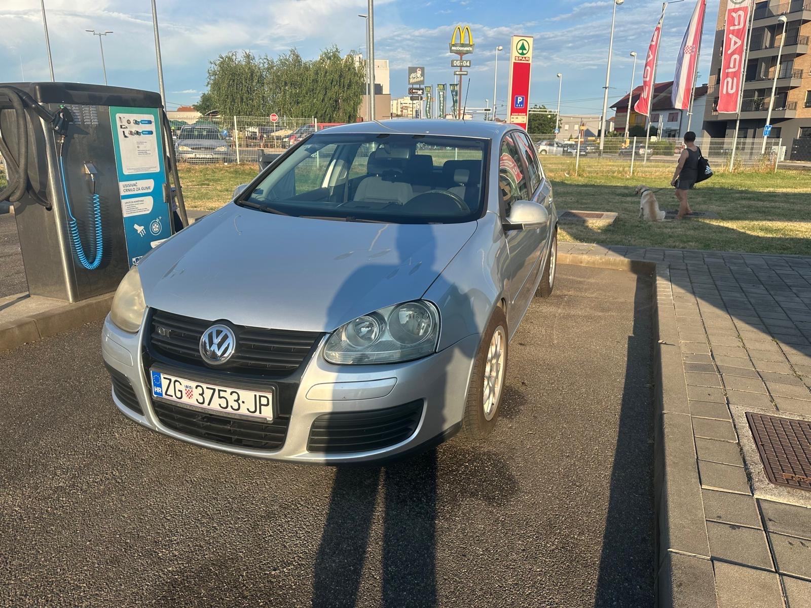 VW Golf 5 2,0 FSI, fotografija 2