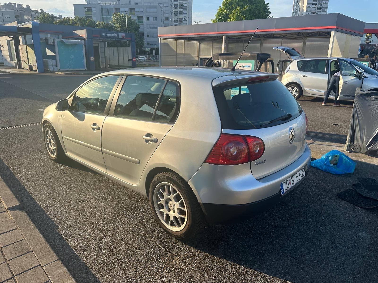 VW Golf 5 2,0 FSI, fotografija 3