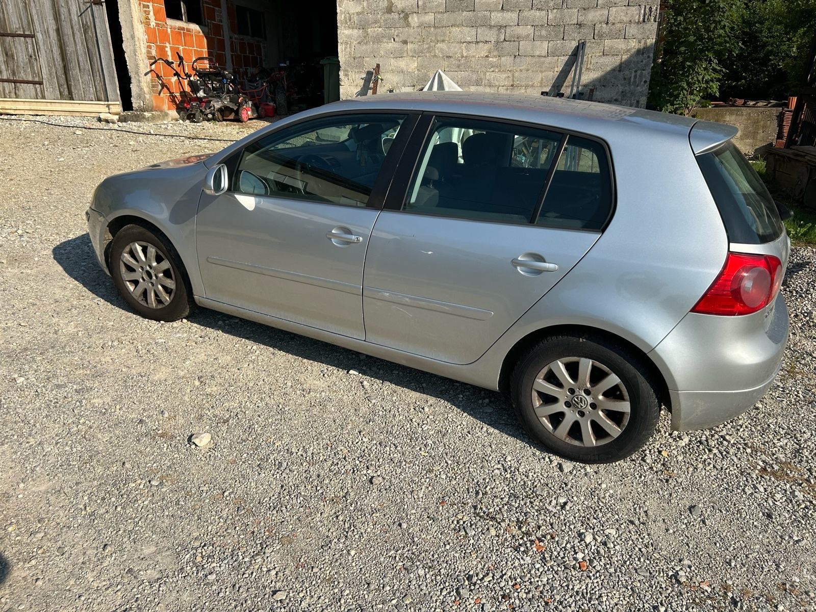 VW Golf 5 2,0 TDI, pogled izvana - slika 4