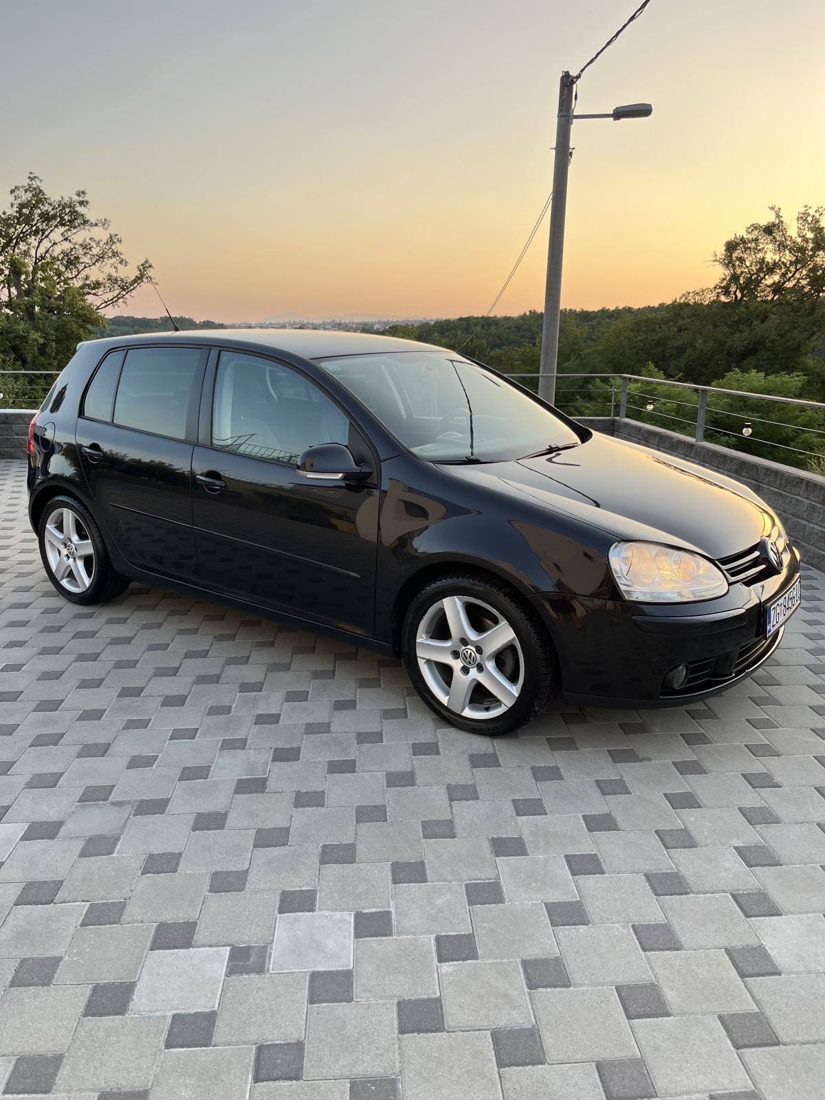 VW Golf 5 2,0 TDI sport 255 tkm, reg 12/2026 cijena 3250€, fotografija 4