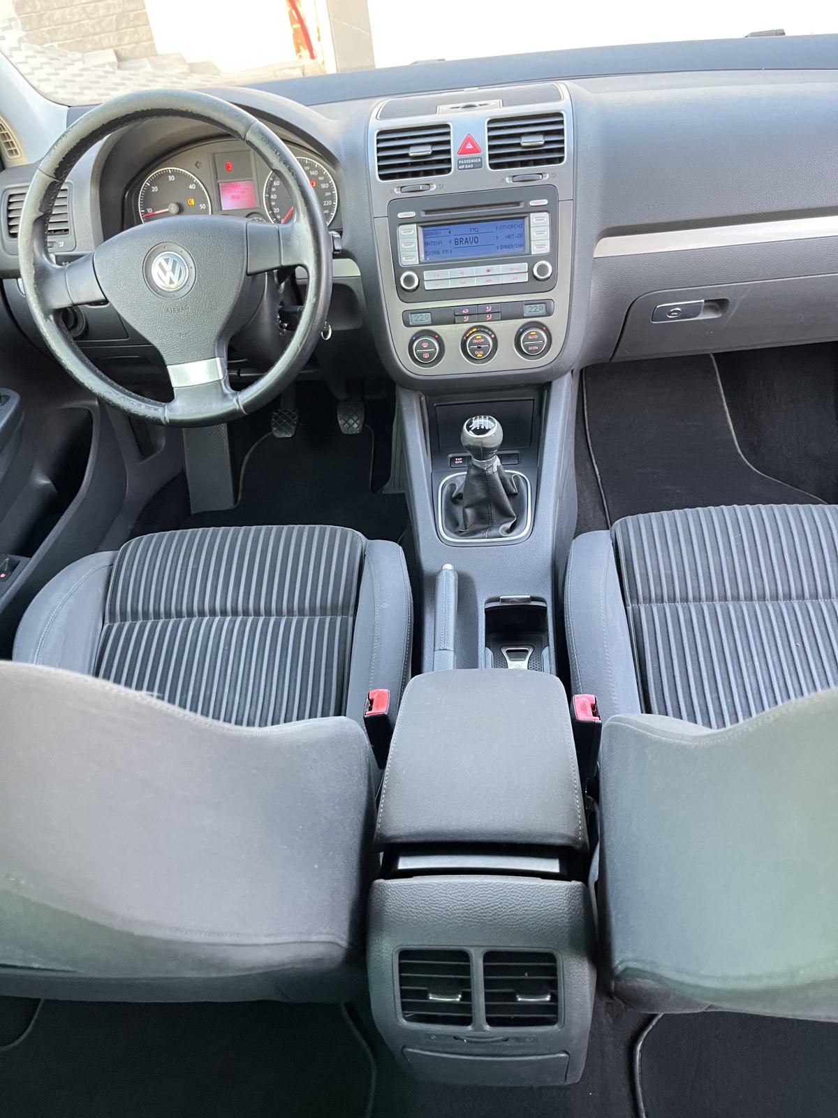 VW Golf 5 2,0 TDI sport 255 tkm, reg 12/2026 cijena 3250€, fotografija 8