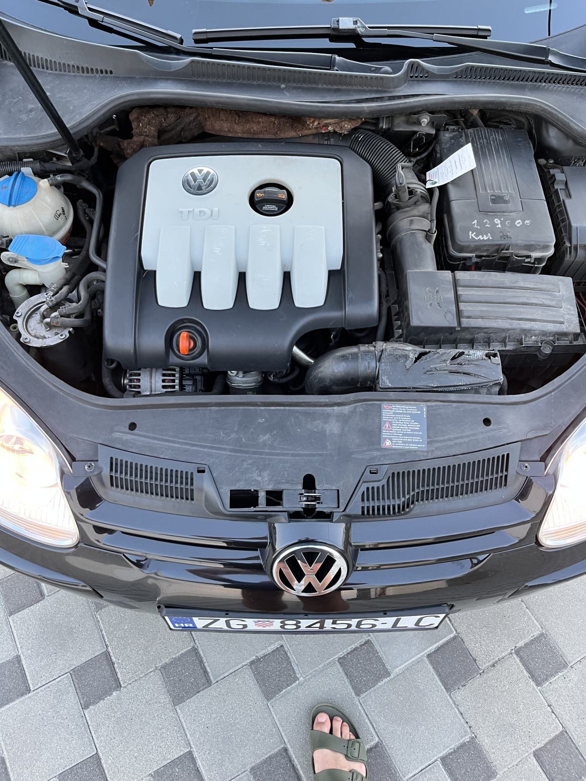 VW Golf 5 2,0 TDI sport 255 tkm, reg 12/2026 cijena 3250€, fotografija 12