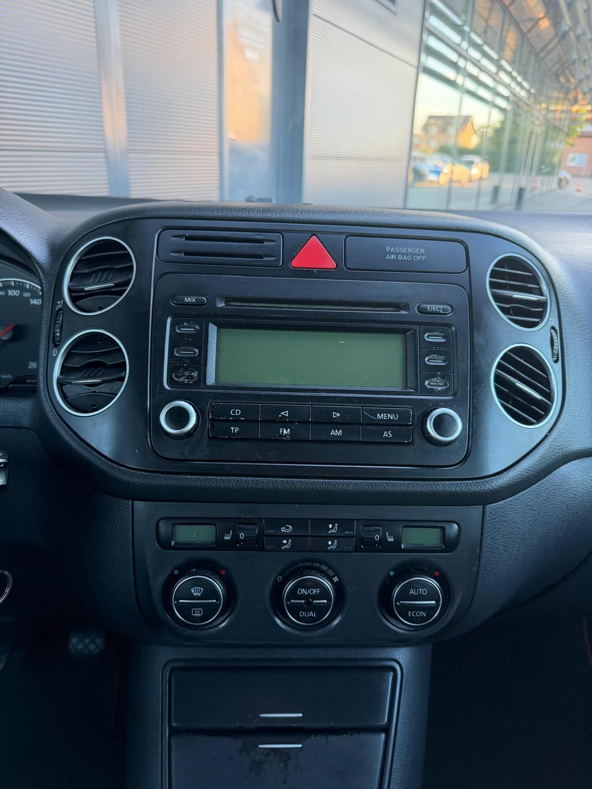 VW Golf 5 Plus 1.9TDI - KLIMA - GRIJANJE SJEDALA - REGISTRIRAN 09/2026, fotografija 19