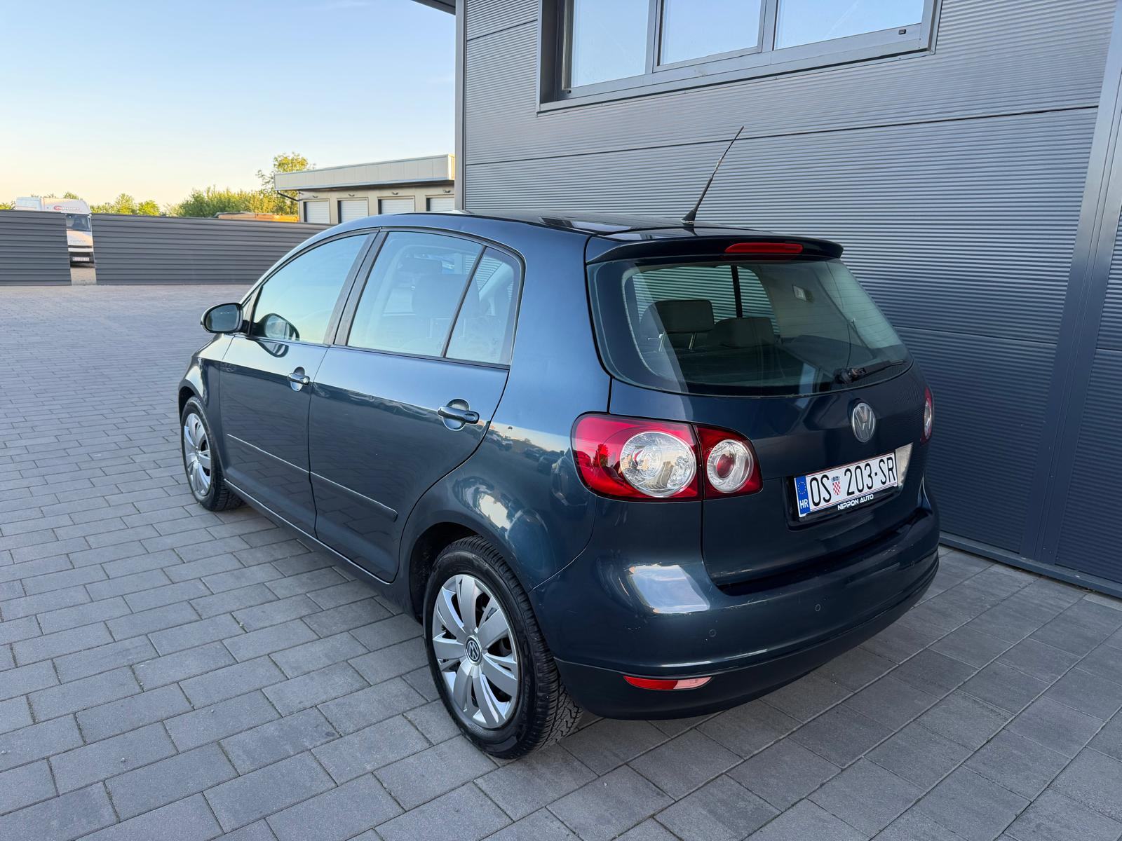 VW Golf 5 Plus 1.9TDI - KLIMA - GRIJANJE SJEDALA - REGISTRIRAN 09/2026, fotografija 3