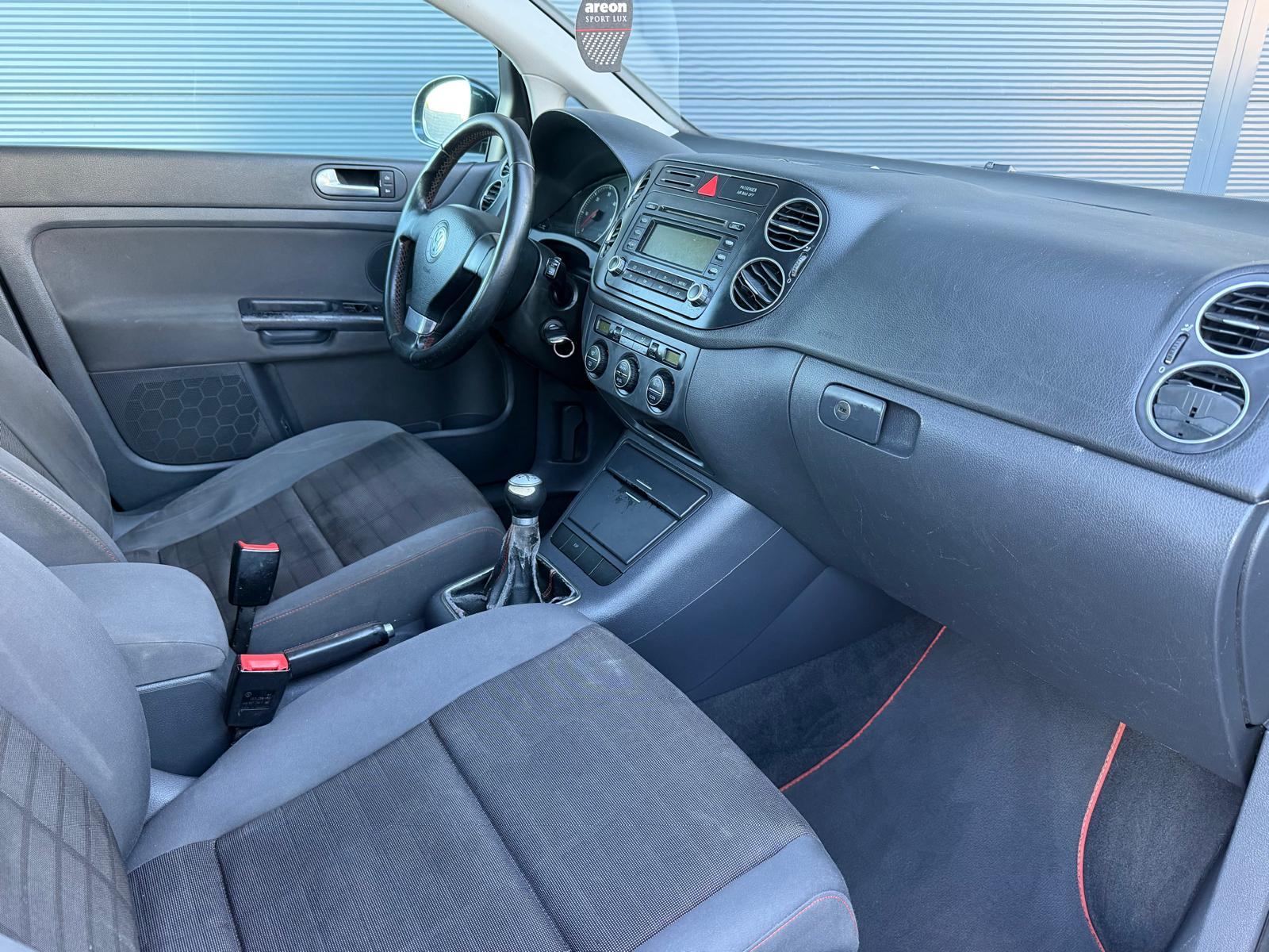 VW Golf 5 Plus 1.9TDI - KLIMA - GRIJANJE SJEDALA - REGISTRIRAN 09/2026, fotografija 15