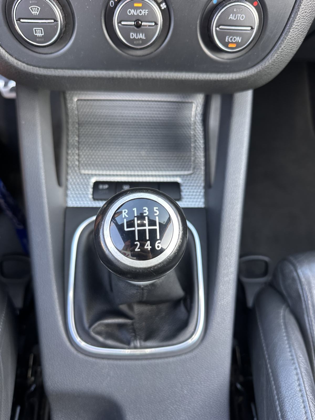 VW Golf 5 R32, fotografija 4