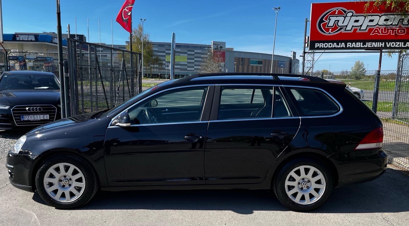 VW Golf 5 Variant 1,9 TDI KLIMA - SERVIS - AUTOKREDIT, fotografija 3
