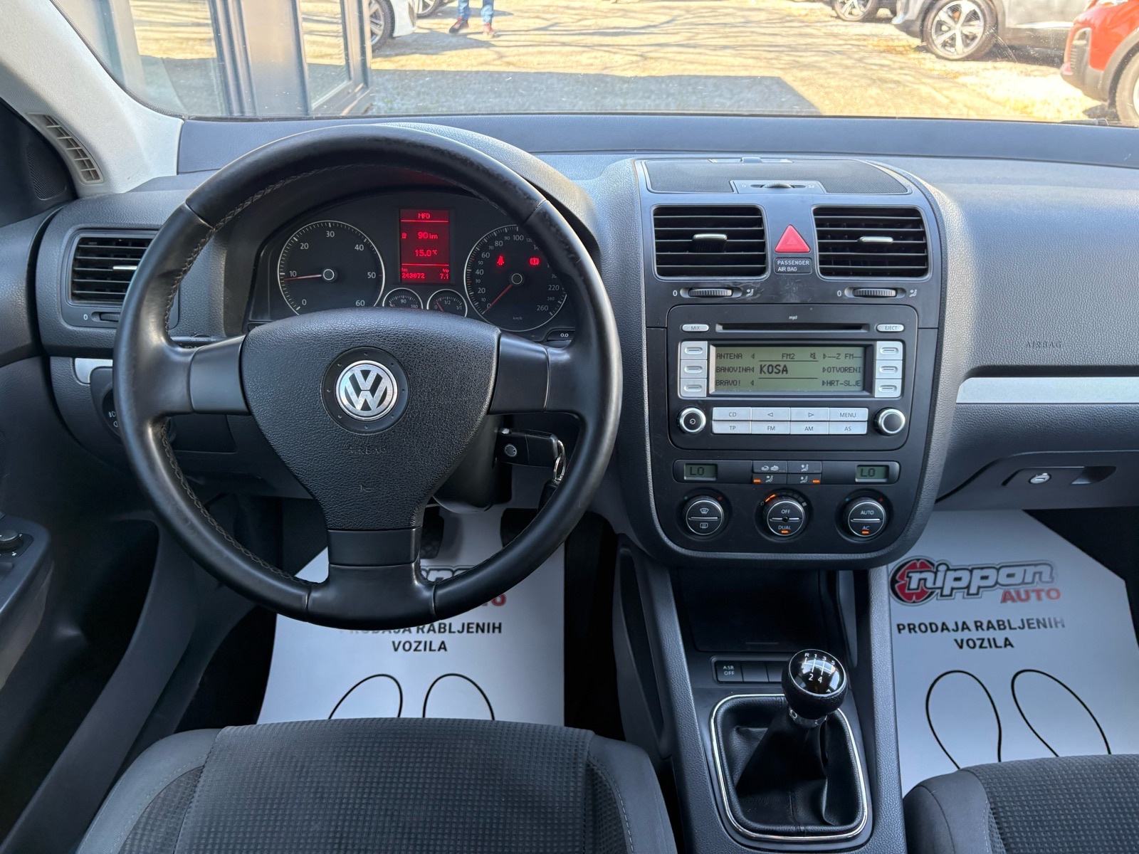VW Golf 5 Variant 1,9 TDI KLIMA - SERVIS - AUTOKREDIT, fotografija 13