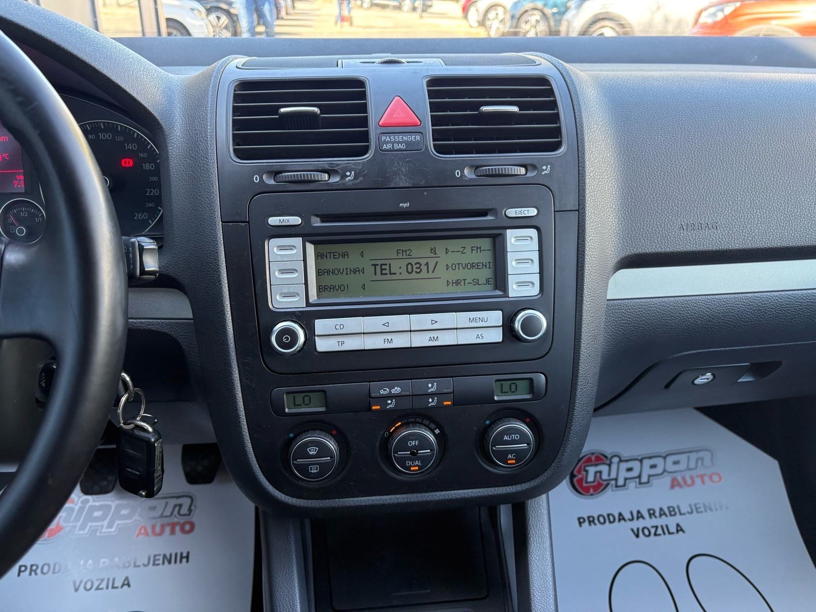 VW Golf 5 Variant 1,9 TDI KLIMA - SERVIS - AUTOKREDIT, fotografija 15
