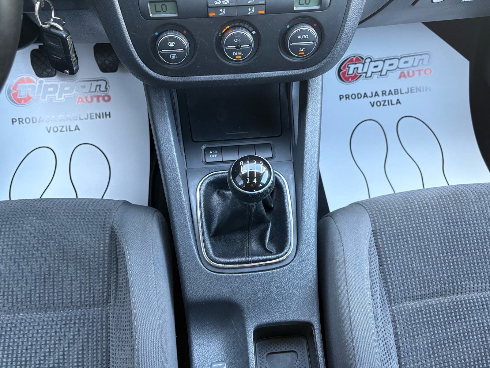 VW Golf 5 Variant 1,9 TDI KLIMA - SERVIS - AUTOKREDIT, fotografija 16