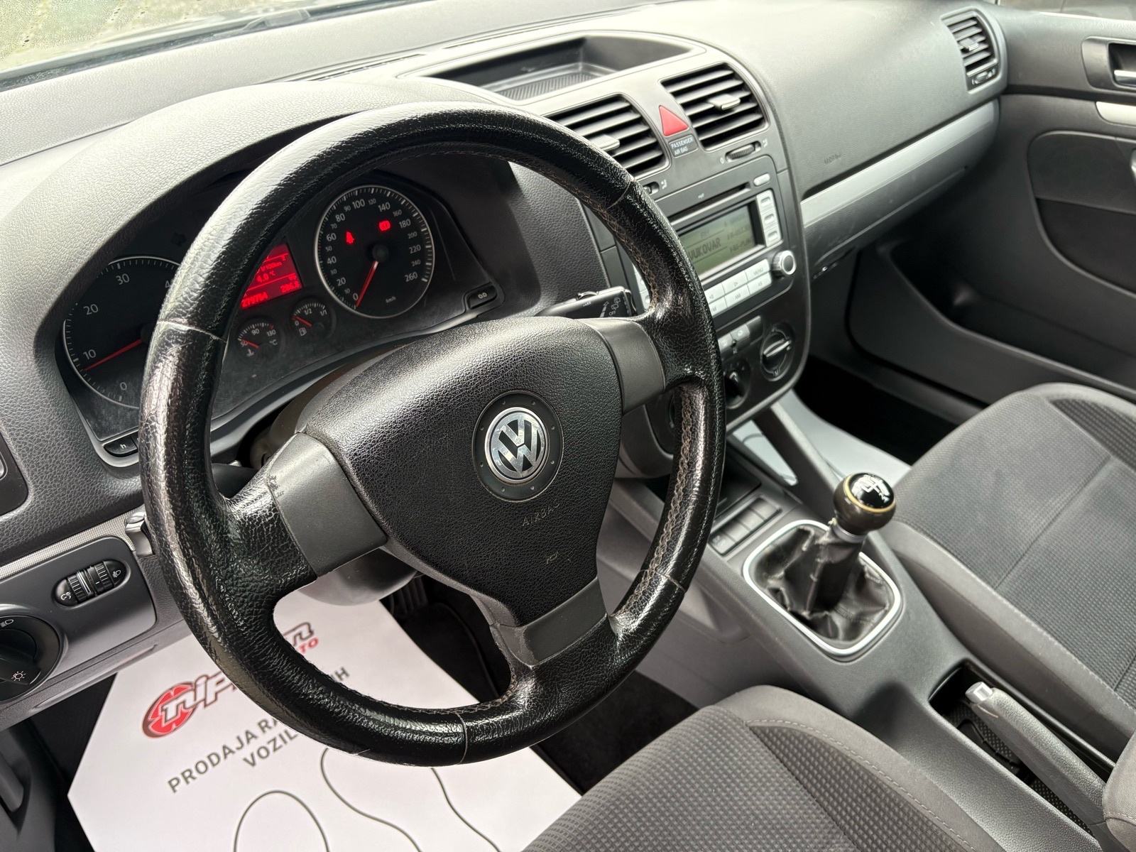 VW Golf 5 Variant 1,9 TDI KLIMA - VELIKI SERVIS - AUTOKREDIT, fotografija 9