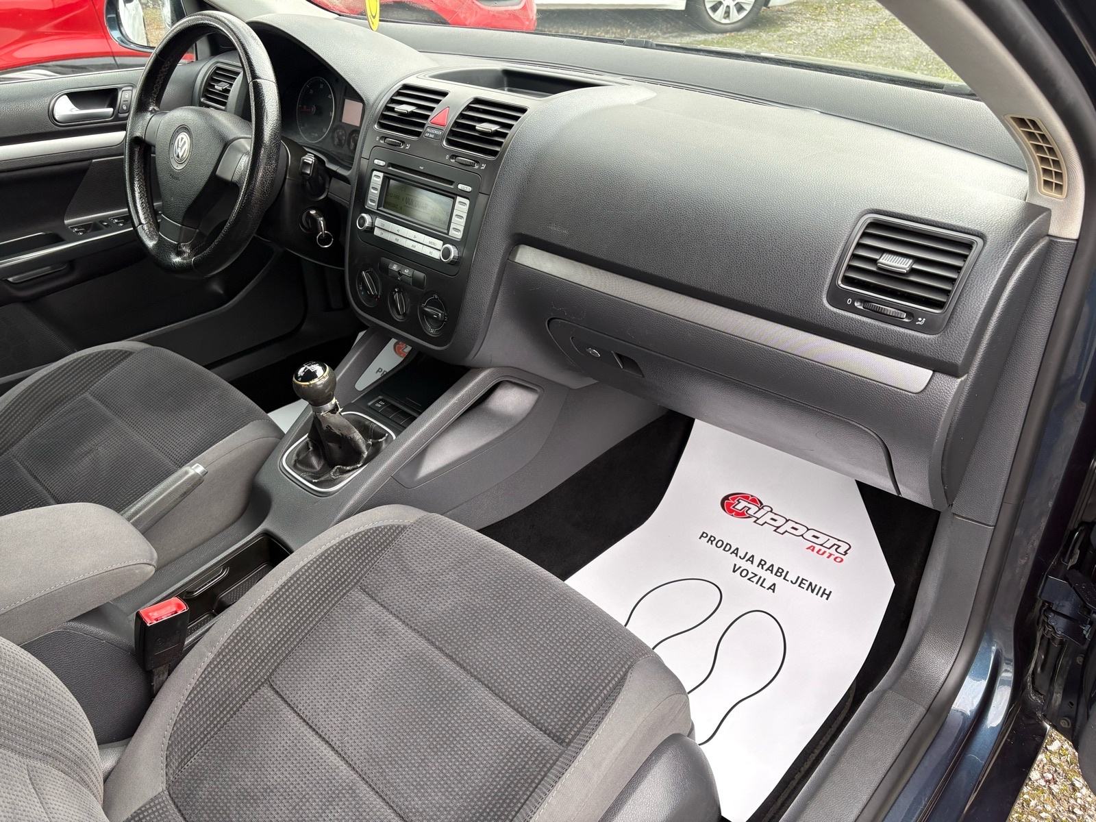 VW Golf 5 Variant 1,9 TDI KLIMA - VELIKI SERVIS - AUTOKREDIT, fotografija 17