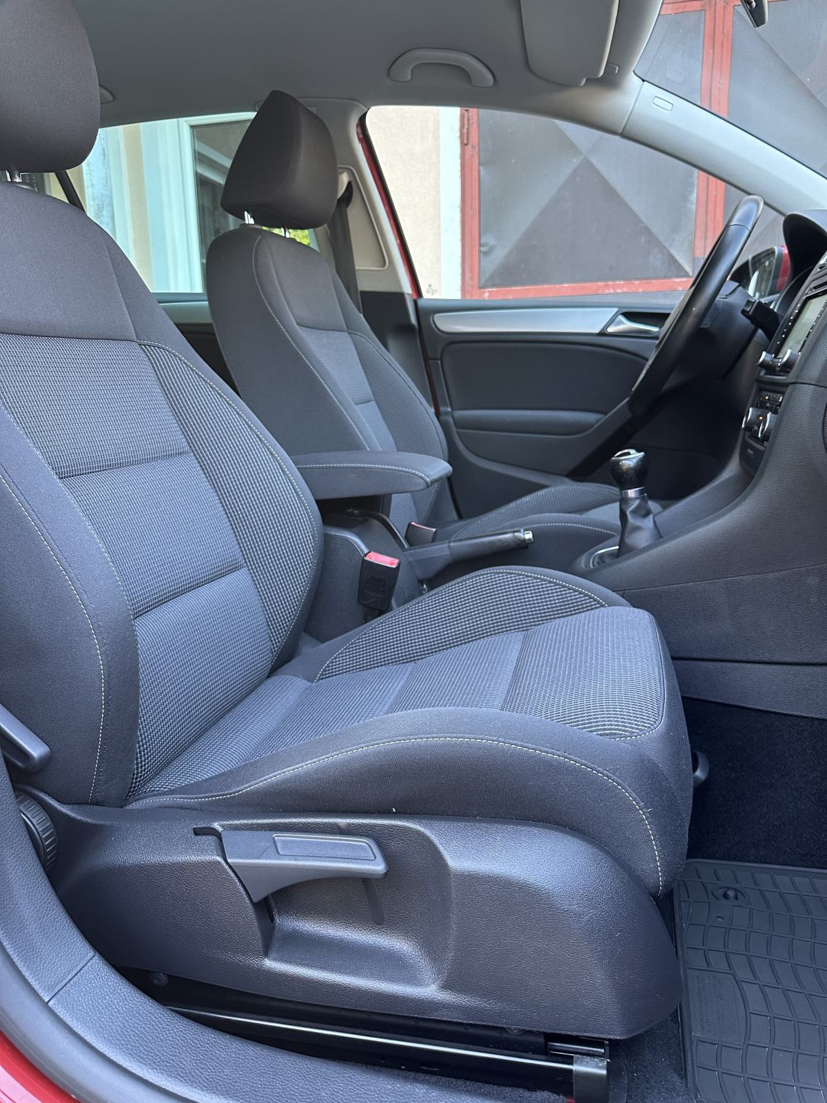 VW Golf 6 1,2 TSI * NAVI *, fotografija 11