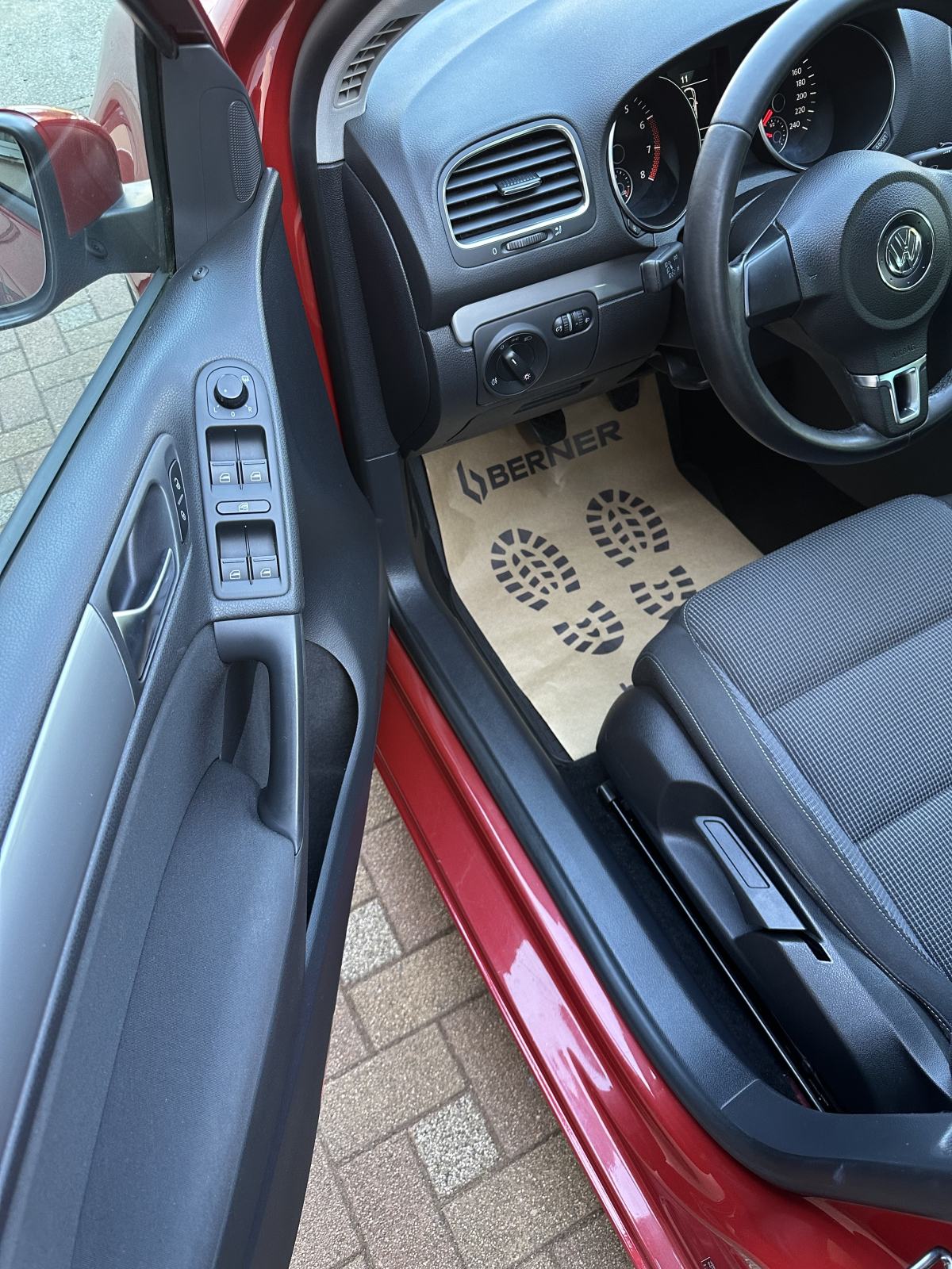 VW Golf 6 1,2 TSI * NAVI *, fotografija 7