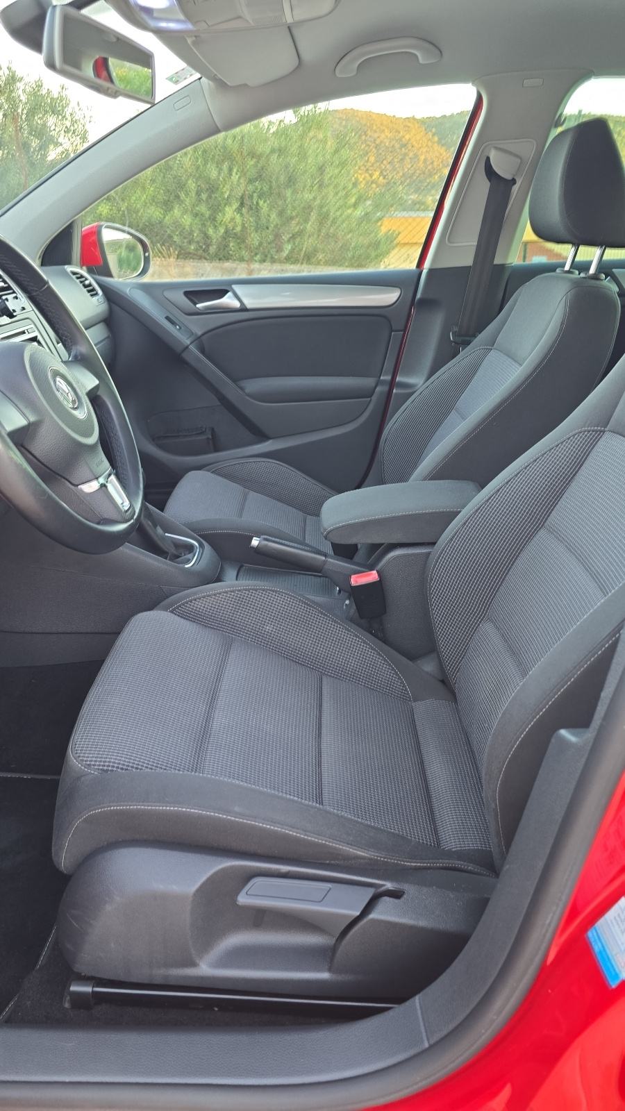 VW Golf 6 1.6 TDI 105 ks, PRVI VLASNIK – 114.000 km, fotografija 9