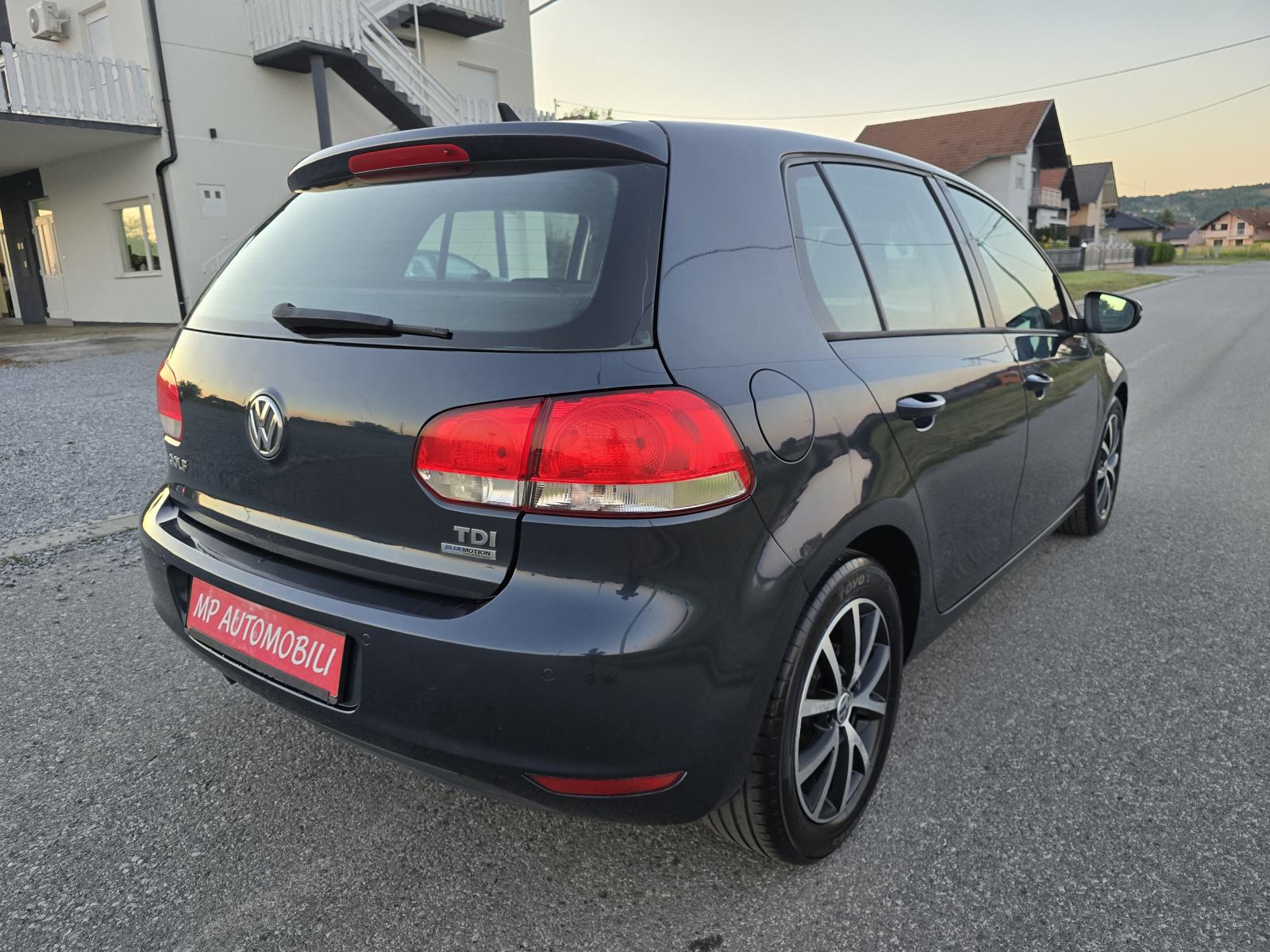 VW Golf 6 1,6 TDI-2011gd.md-NAVIGACIJA-climatronic,alu16,tempomat,KART, fotografija 9