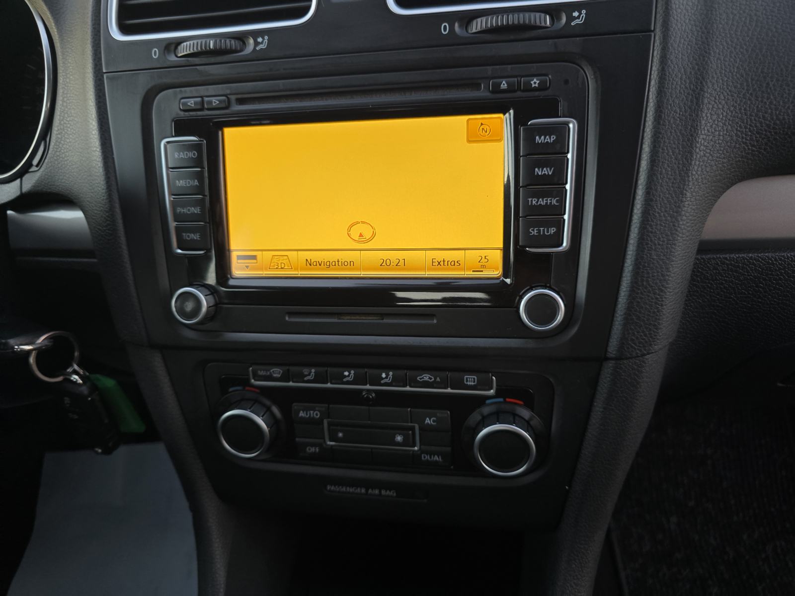 VW Golf 6 1,6 TDI-2011gd.md-NAVIGACIJA-climatronic,alu16,tempomat,KART, fotografija 14