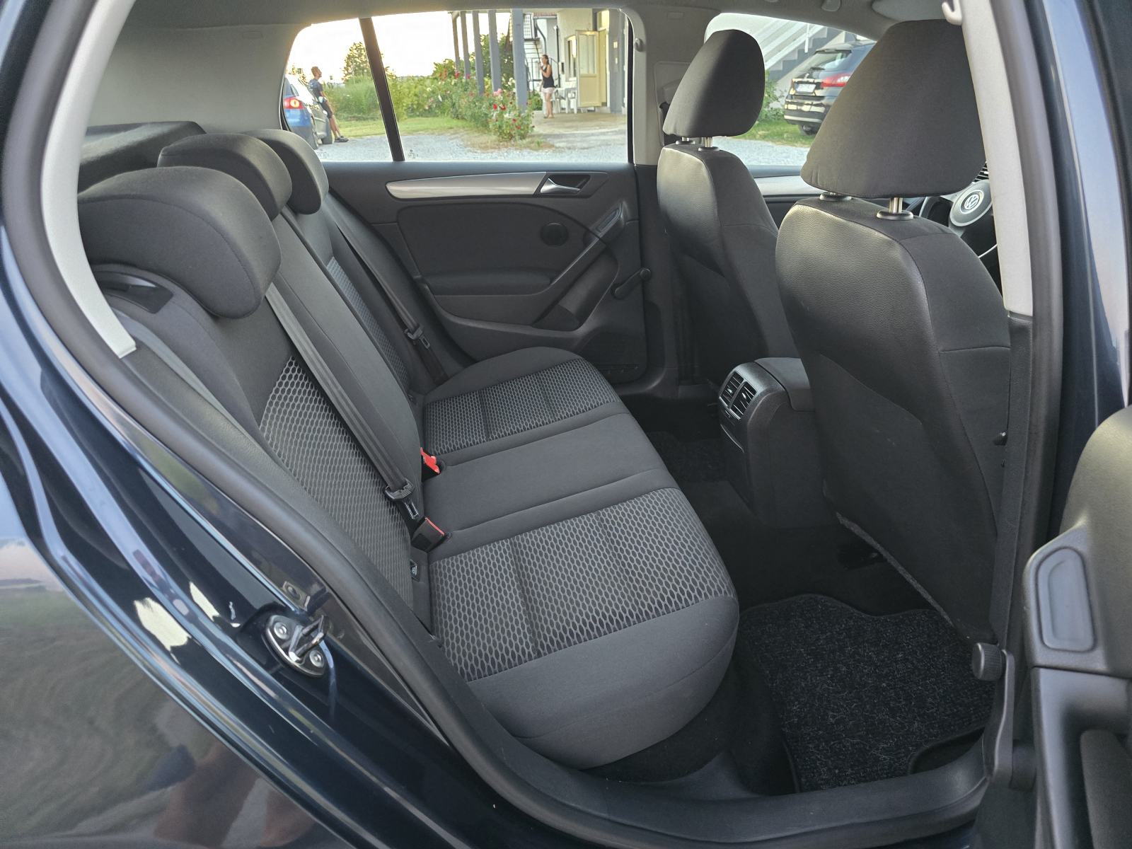 VW Golf 6 1,6 TDI-2011gd.md-NAVIGACIJA-climatronic,alu16,tempomat,KART, fotografija 17
