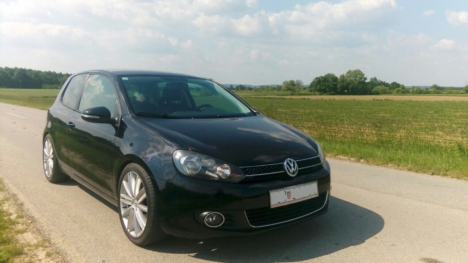 VW Golf 6 1,6 TDI 360 parking senzori, fotografija 7