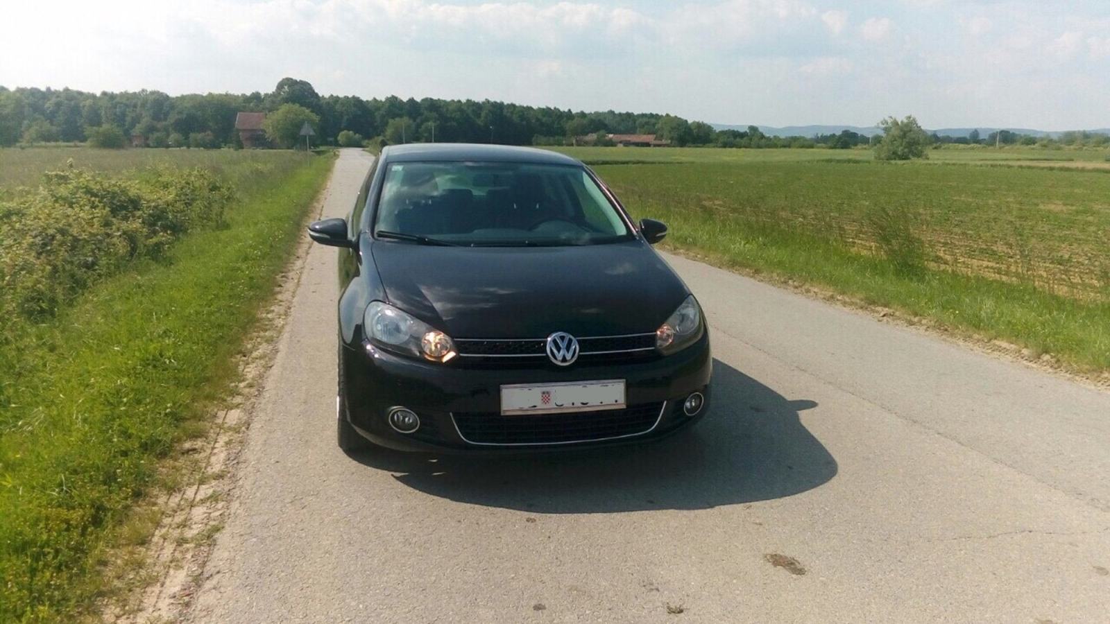 VW Golf 6 1,6 TDI 360 parking senzori, fotografija 10