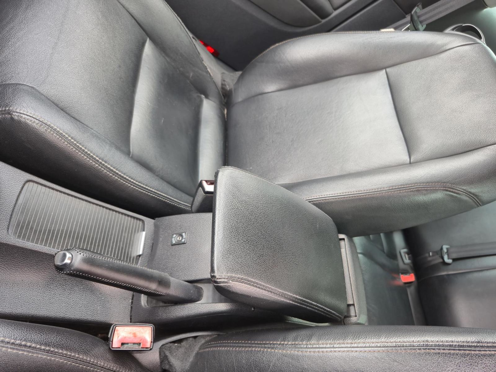 VW Golf 6 1,6 TDI 360 parking senzori, fotografija 16