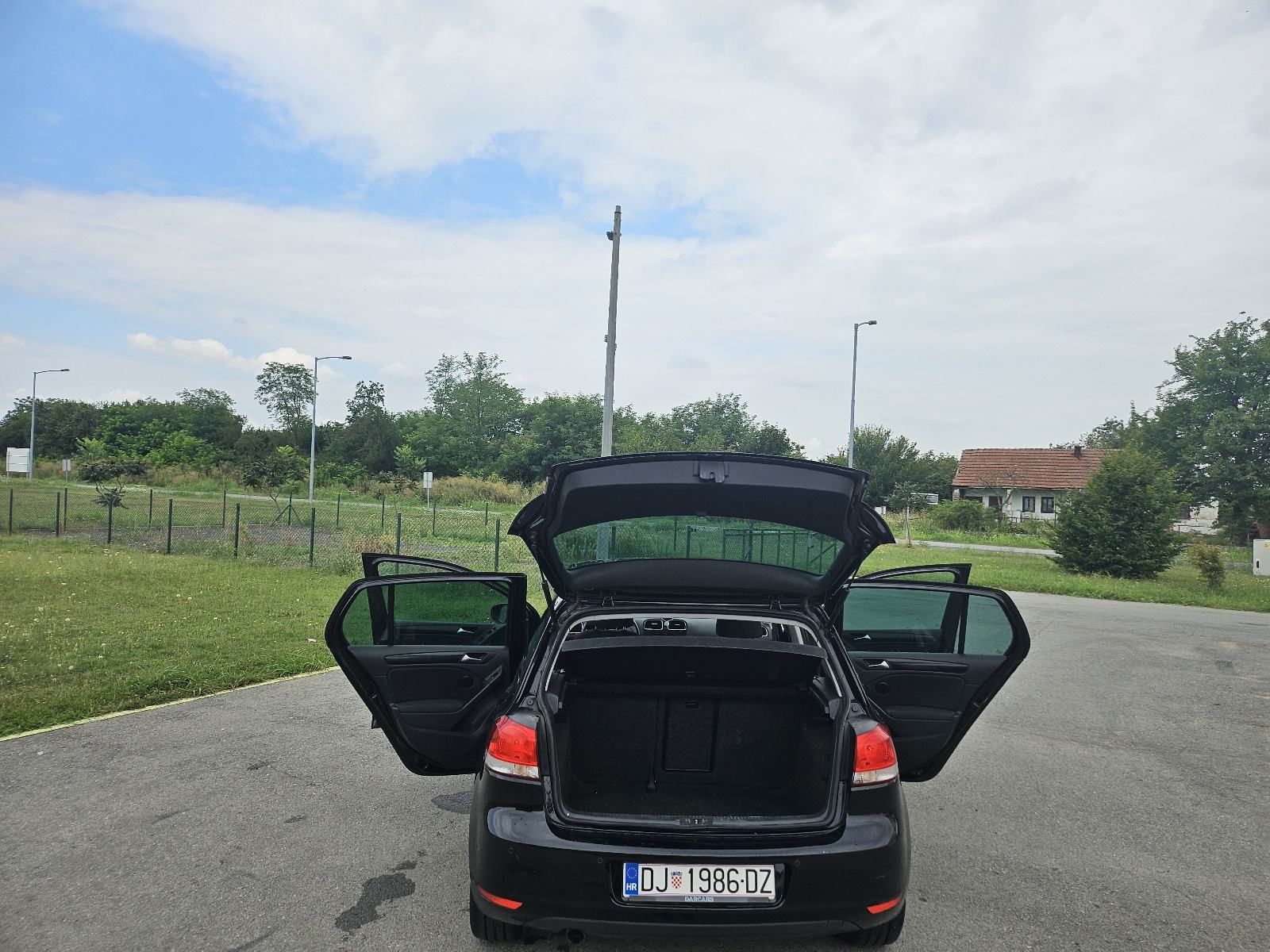 VW Golf 6 1,6 TDI AUTOMATIC, 145k km, REGA 07/27, fotografija 3
