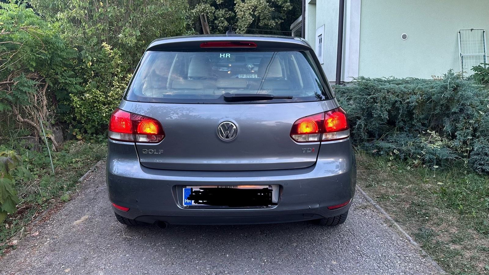 VW Golf 6 1.6 TDI DSG 105 KS – AUTOMATIK – KLIMA – BLUETOOTH, fotografija 2