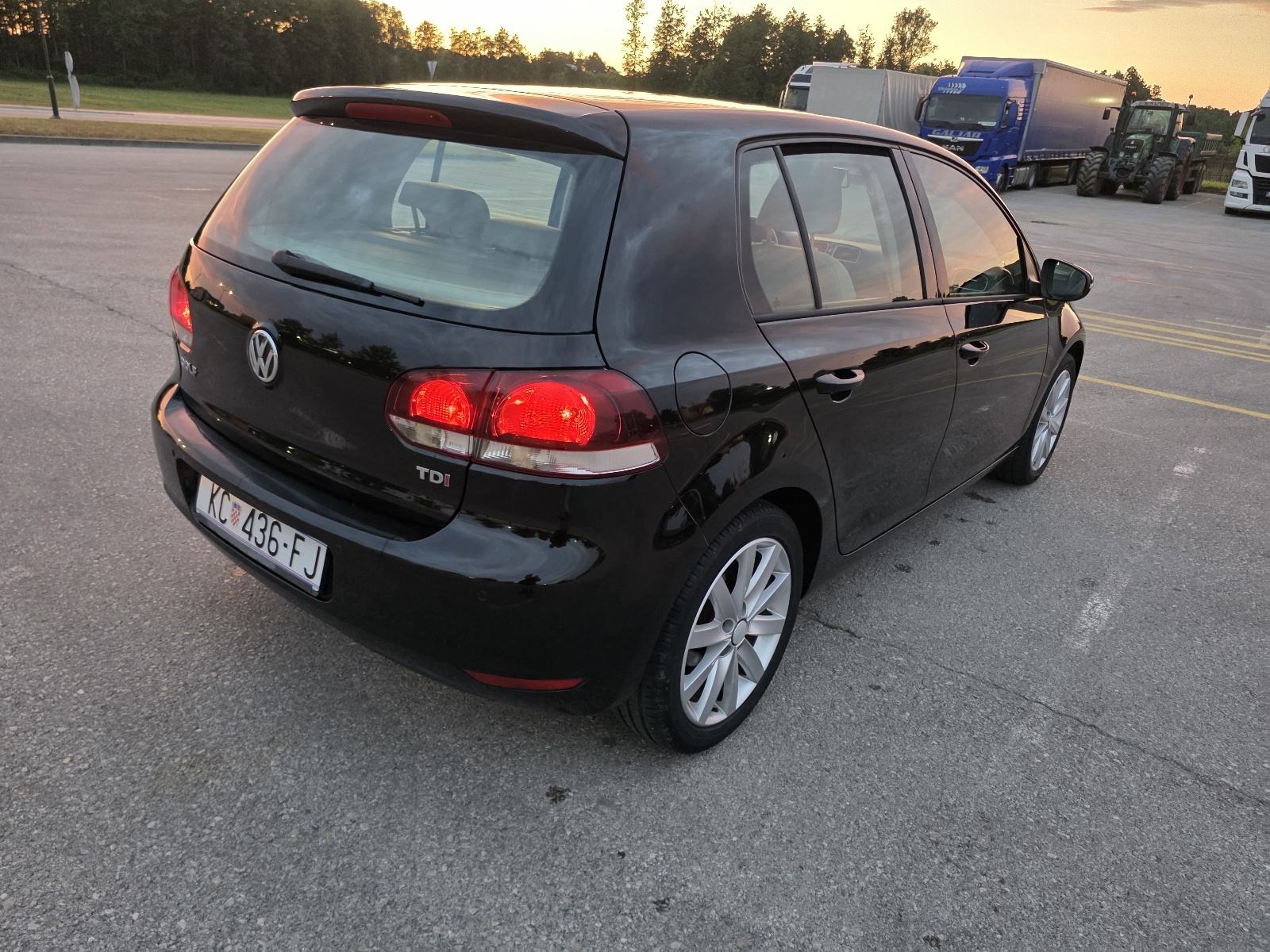 VW Golf 6 1,6 TDI Highline, fotografija 4